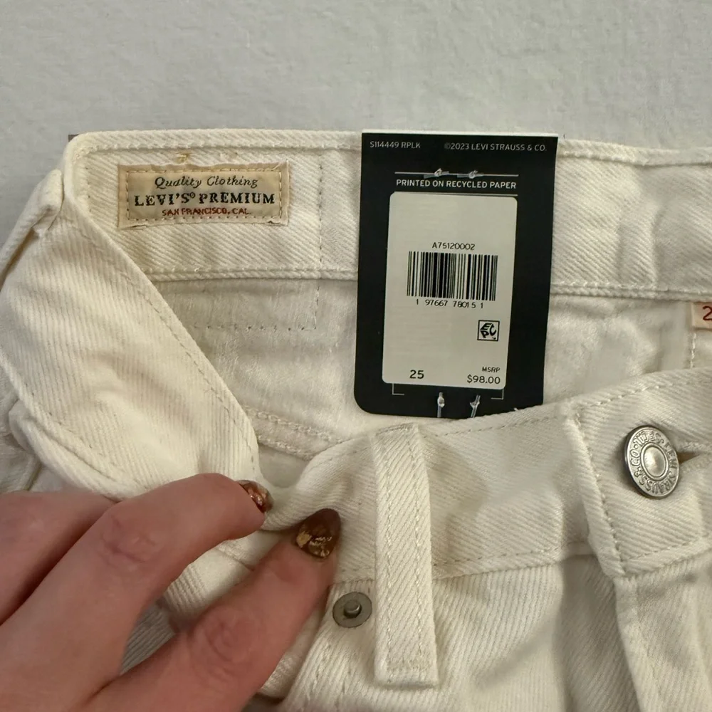 Levi's Women's Maxi Jean skirt in Cream‎